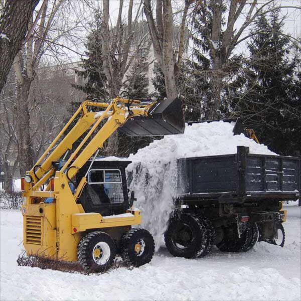 уборка снега минитракторм по Казани