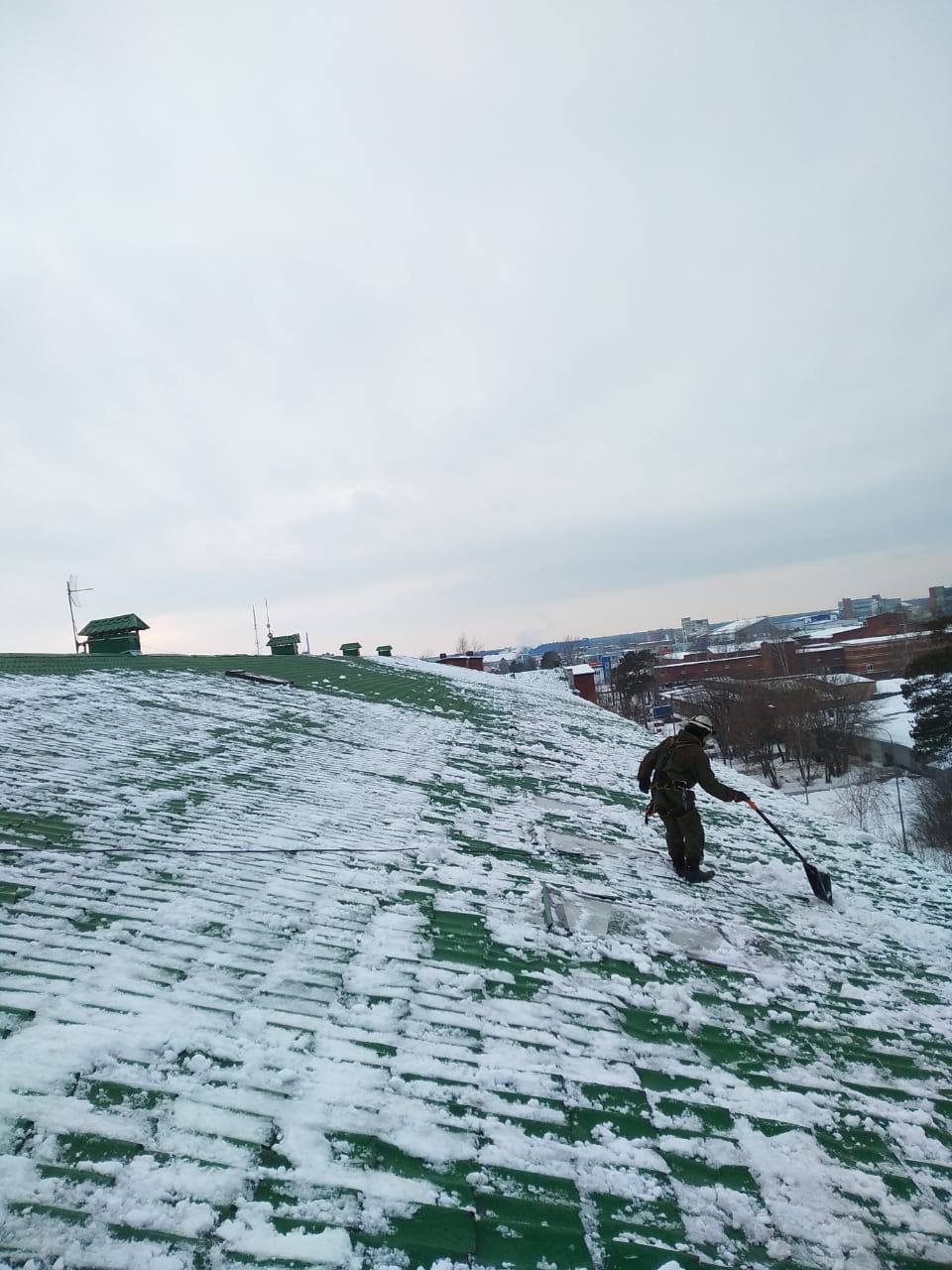уборка снега с крыш Казань